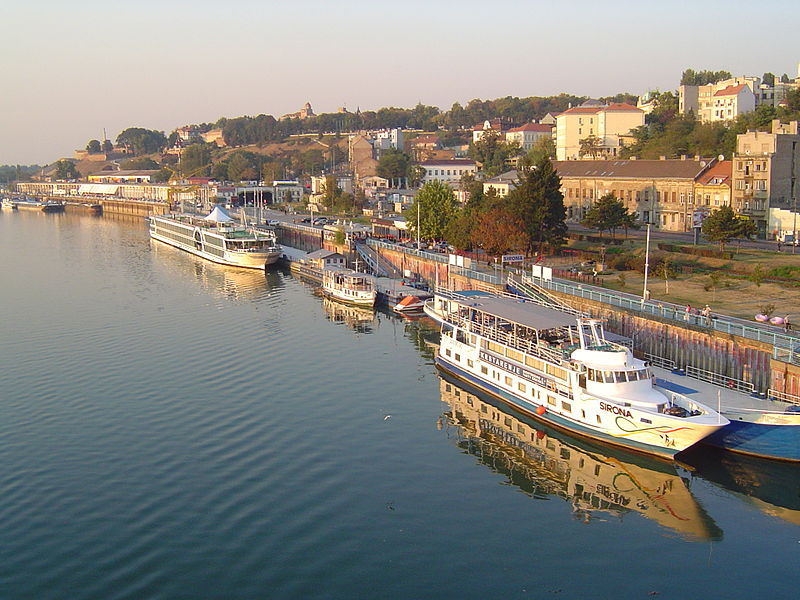 800px-Sava_port_Belgrade