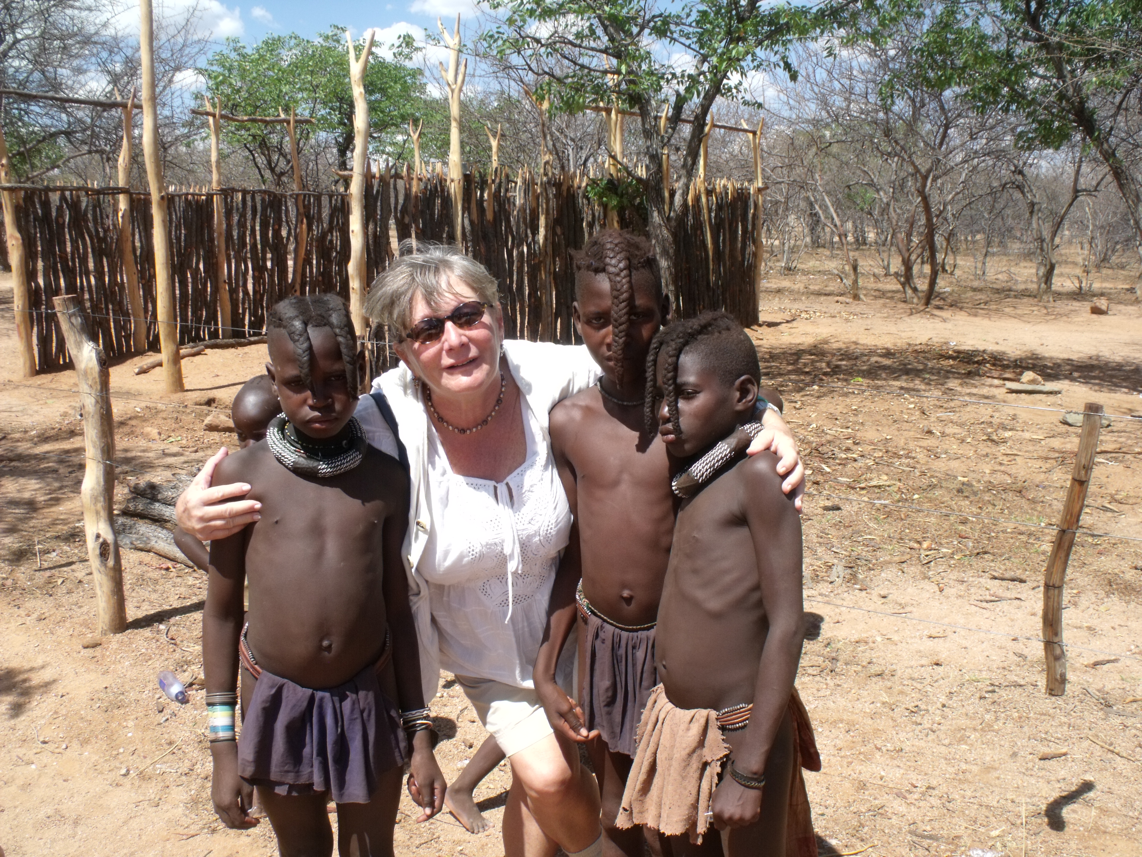 Namibija. Deca iz plemena Himba