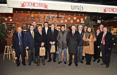 Diplomacy&Commerce Walking Dinner with the Mayor of Novi Sad – Foreign ambassadors learn about Novi Sad’s abundant history