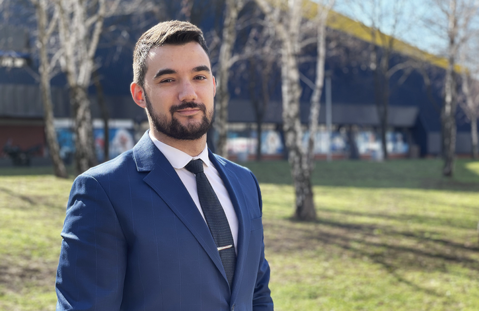 Aleksandar Andjelić Consultant, City Expert Premium service 