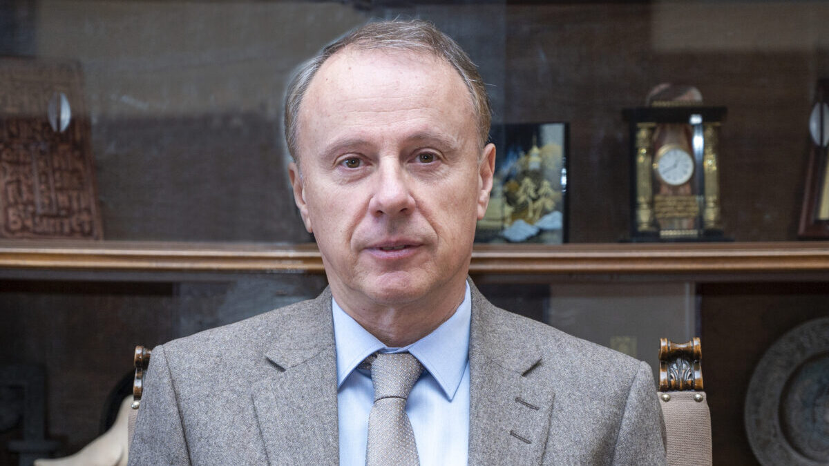 Professor Vladan Djokić, PhD, Rector of the University of Belgrade
